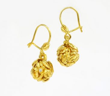 Leaf earrings