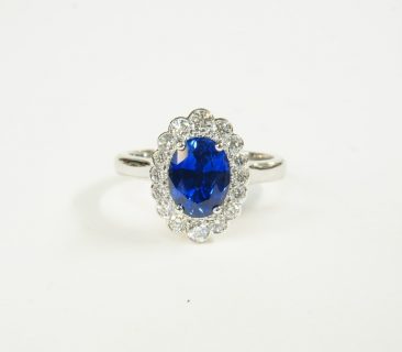 Sapphire ring